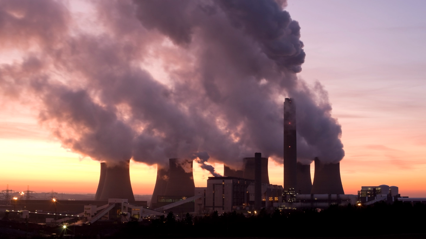 Coal fuelled power station image